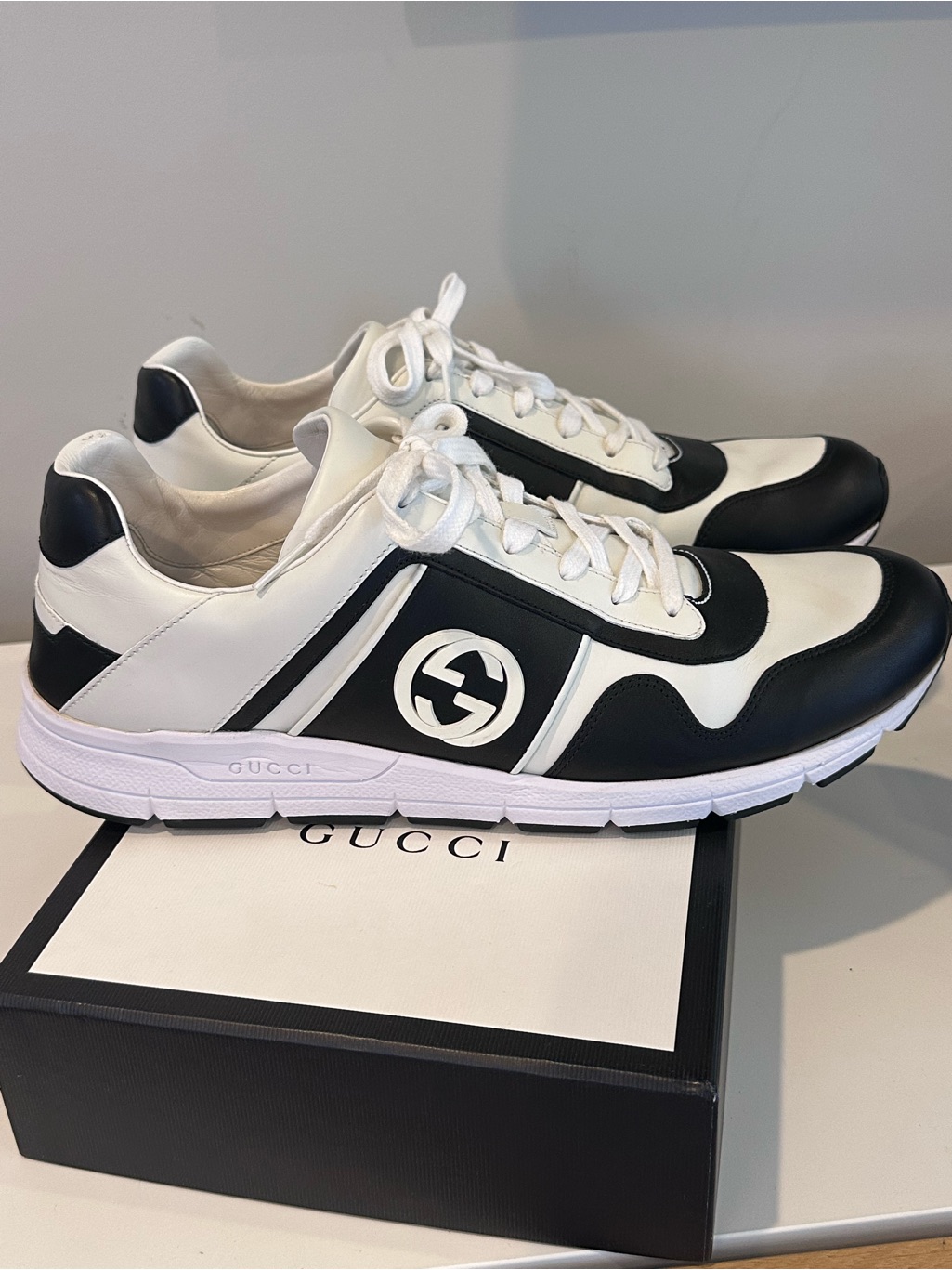 Gucci Men's Leather Low-Top Sneakers